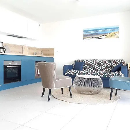 2 Ch. Avec Accès Et Parking Privé - Fr-1-674-34 Apartamento *